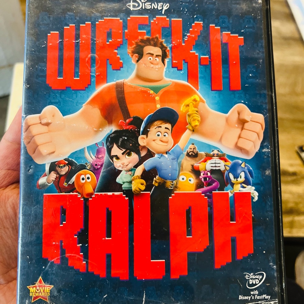 Disney Wreck-It Ralph DVD - Red and Blue Cover